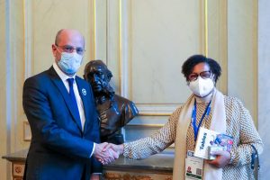 Encontro entre a Ministra da Educação, Luísa Grilo com o Ministro da Educação, Juventude e Desportos de França, Jean-Michel Blanquet.
